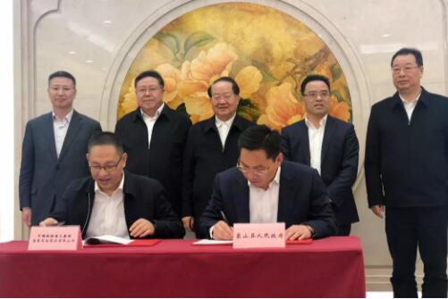 钱建平拜会浙江省委副书记、宁波市委书记郑栅洁