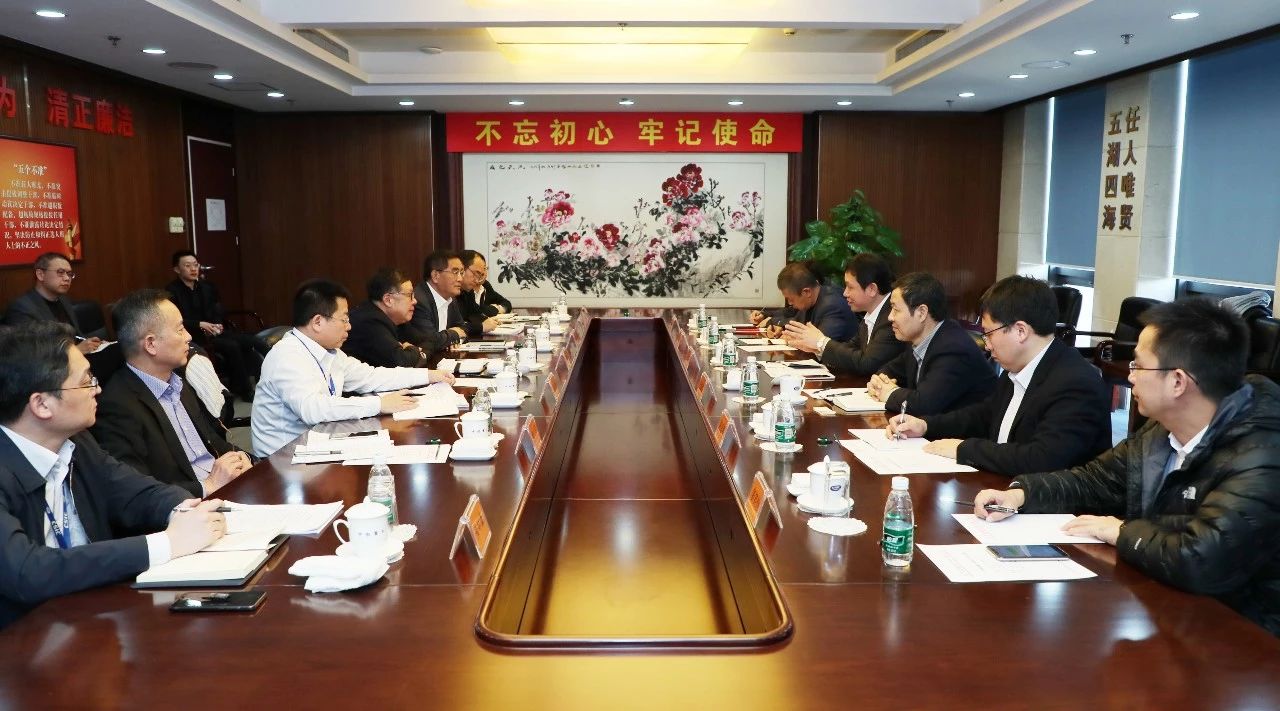 钱建平、姜仁锋会见大连市副市长靳国卫 