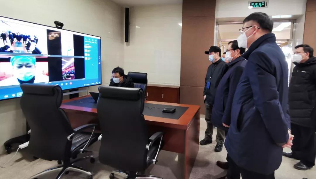 杨金成到七院、七一四所检查指导疫情防控和复工复产工作